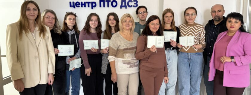 Нещодавно успішно завершили навчання та отримали свідоцтва державного зразка слухачі за професією «Касир торговельного залу»