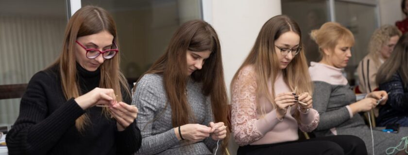 Представники Івано-Франківського центру професійно-технічної освіти ДСЗ взяли участь у насиченій та надзвичайно корисній офлайн-частині курсу підготовки тренерів з навчання нянь у Києві.