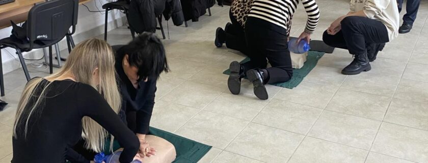 Другий день тренінгу Тема: Серцево-легенева реанімація (СЛР)